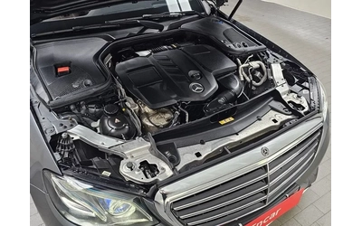 mercedes-benz-e-220 - 5