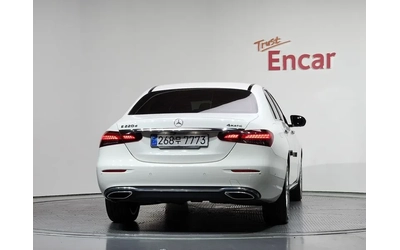 mercedes-benz-e-220 - 3