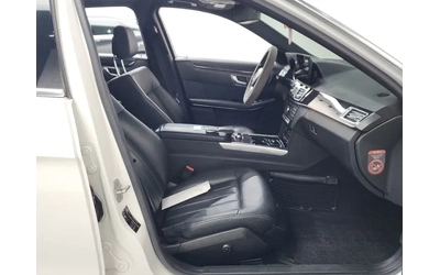 Mercedes-Benz E 220 - автомобили, коли, обяви за нови и употребявани 10