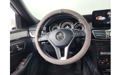Mercedes-Benz E 220 - автомобили, коли, обяви за нови и употребявани 11