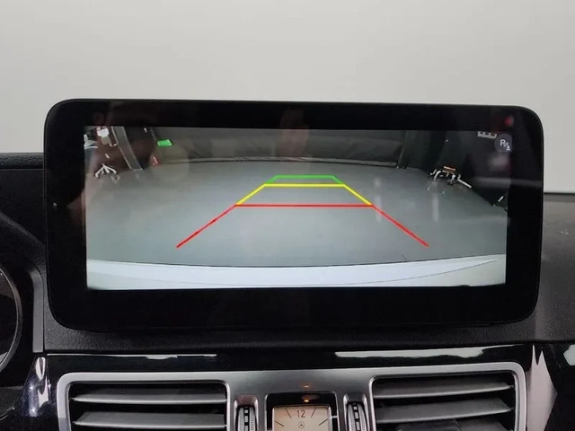 Mercedes-Benz E 220 - автомобили, коли, обяви за нови и употребявани 13