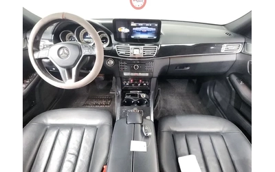 Mercedes-Benz E 220 - автомобили, коли, обяви за нови и употребявани 6