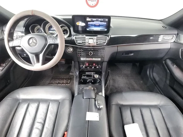 Mercedes-Benz E 220 - автомобили, коли, обяви за нови и употребявани 6