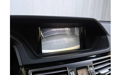 Mercedes-Benz E 220 - автомобили, коли, обяви за нови и употребявани 14