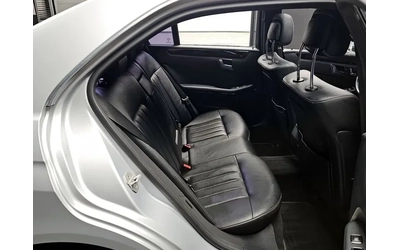 Mercedes-Benz E 220 - автомобили, коли, обяви за нови и употребявани 10