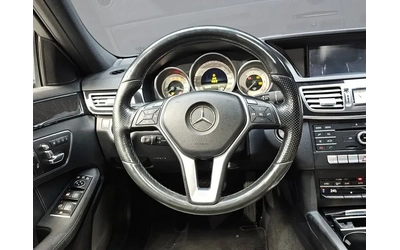 Mercedes-Benz E 220 - автомобили, коли, обяви за нови и употребявани 12