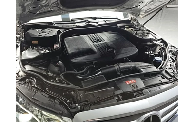 mercedes-benz-e-220 - 5