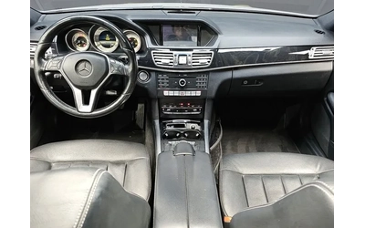 Mercedes-Benz E 220 - автомобили, коли, обяви за нови и употребявани 6
