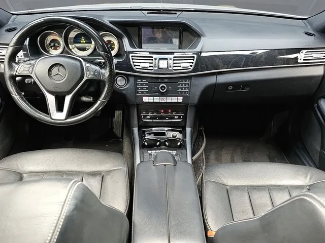 Mercedes-Benz E 220 - автомобили, коли, обяви за нови и употребявани 6