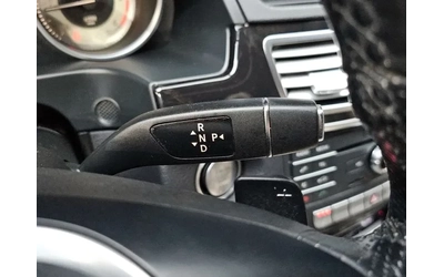 Mercedes-Benz E 220 - автомобили, коли, обяви за нови и употребявани 8