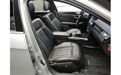 Mercedes-Benz E 220 - автомобили, коли, обяви за нови и употребявани 9