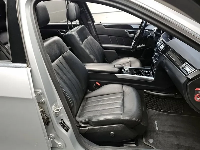 Mercedes-Benz E 220 - автомобили, коли, обяви за нови и употребявани 9