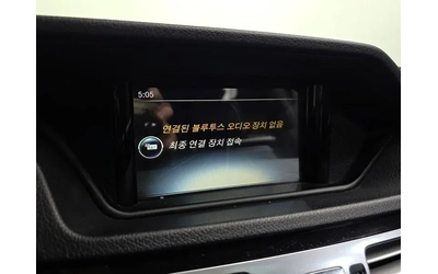 Mercedes-Benz E 220 - автомобили, коли, обяви за нови и употребявани 14