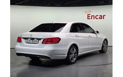 mercedes-benz-e-220 - 1