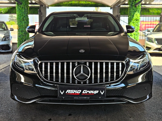 Mercedes-Benz E 220 AMG/GERMANY/180CAMERA/AMBI/ПОДГРЕВ/PARK PILOT/LIZI - автомобили, коли, обяви за нови и употребявани 1