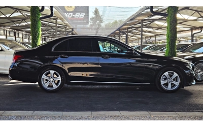mercedes-benz-e-220 - 3