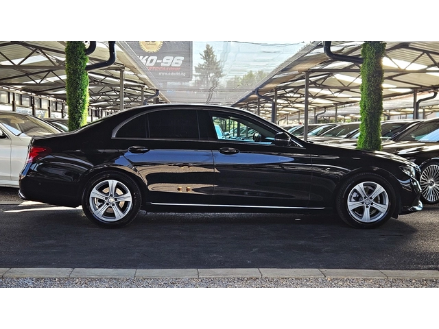 Mercedes-Benz E 220 AMG/GERMANY/180CAMERA/AMBI/ПОДГРЕВ/PARK PILOT/LIZI - автомобили, коли, обяви за нови и употребявани 3