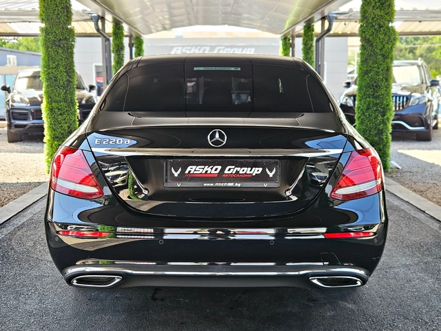 Mercedes-Benz E 220 AMG/GERMANY/180CAMERA/AMBI/ПОДГРЕВ/PARK PILOT/LIZI - автомобили, коли, обяви за нови и употребявани 5