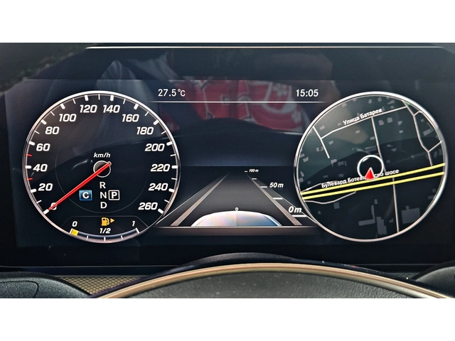Mercedes-Benz E 220 AMG/4MAT/HUD/PANO/DIGITAL/CAMERA/ПОДГРЕВ/AMBI/LIZI - автомобили, коли, обяви за нови и употребявани 8