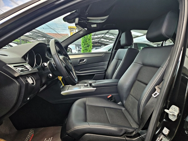 Mercedes-Benz E 220 AMG/FACE/GERMANY/ПОДГРЕВ/AMBIENT/AUTO HOLD/LIZING - автомобили, коли, обяви за нови и употребявани 14