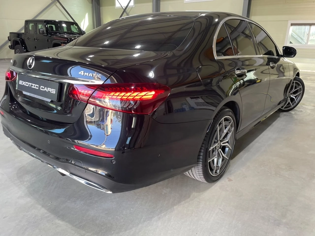 Mercedes-Benz E 220 d 4matic ! AMG Line ! - автомобили, коли, обяви за нови и употребявани 3
