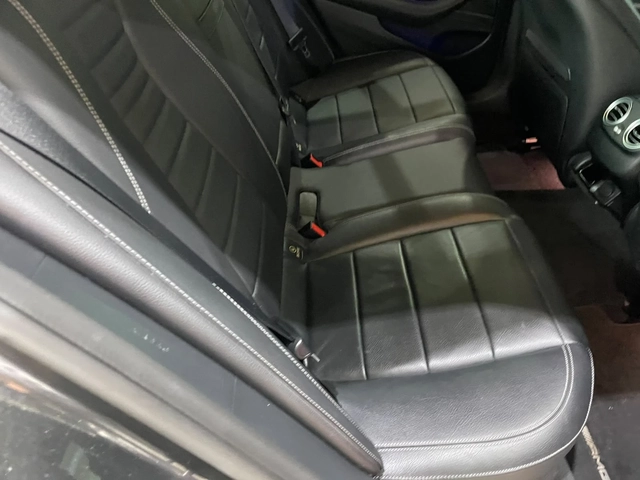 Mercedes-Benz E 220 d 4Matic ! AMG Line ! - автомобили, коли, обяви за нови и употребявани 12