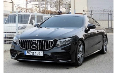 mercedes-benz-e-220 - 1