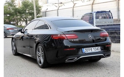 mercedes-benz-e-220 - 2