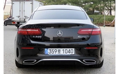 mercedes-benz-e-220 - 3