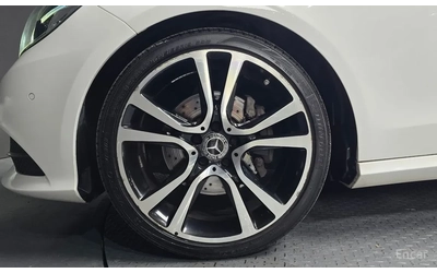 mercedes-benz-e-220 - 4