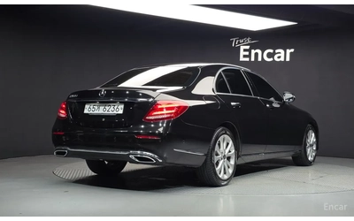 mercedes-benz-e-220 - 1