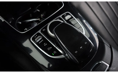 mercedes-benz-e-220 - 2