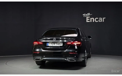 mercedes-benz-e-220 - 3