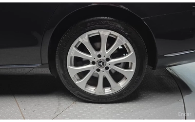 Mercedes-Benz E 220 4 Matic* Accident free - автомобили, коли, обяви за нови и употребявани 14