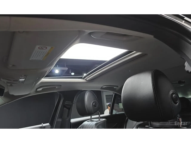 Mercedes-Benz E 220 4 Matic* Accident free - автомобили, коли, обяви за нови и употребявани 5