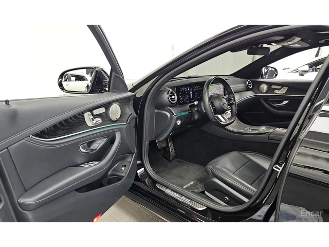 Mercedes-Benz E 220 AMG ПАКЕТ - автомобили, коли, обяви за нови и употребявани 8