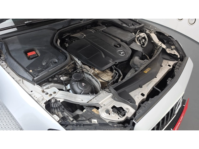 Mercedes-Benz E 220 2.0 2WD - автомобили, коли, обяви за нови и употребявани 4