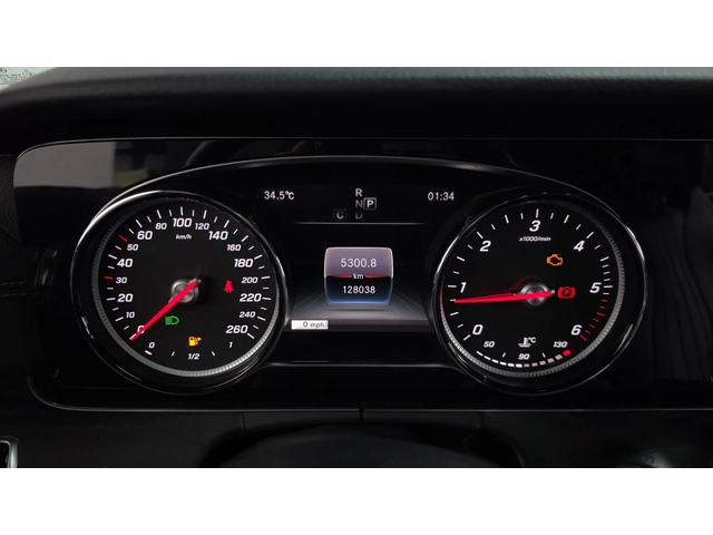 Mercedes-Benz E 220 2.0 2WD - автомобили, коли, обяви за нови и употребявани 6