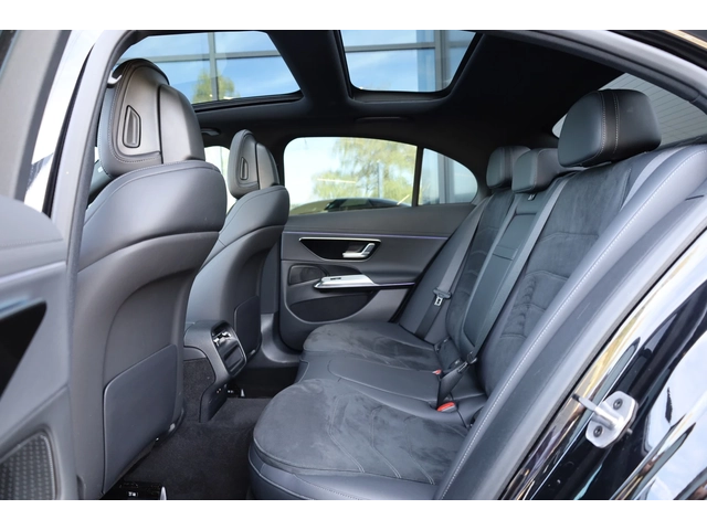 Mercedes-Benz E 220 NEW MODEL* AMG LINE* PANO* - автомобили, коли, обяви за нови и употребявани 15