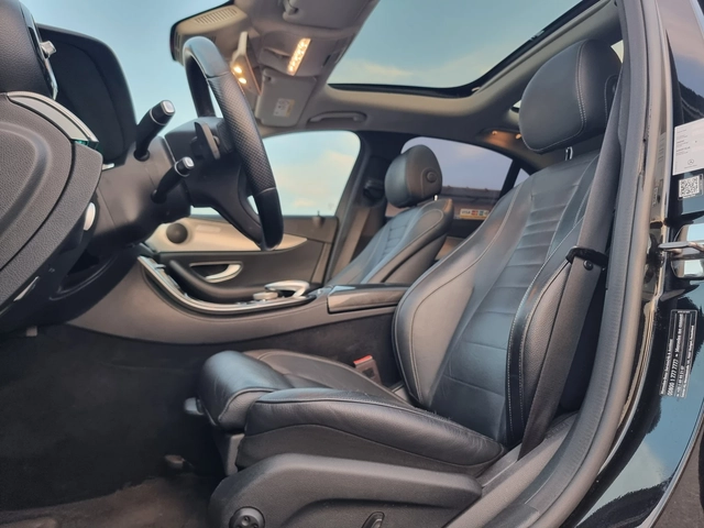 Mercedes-Benz E 220 BRABUS // 360 камера //DISTRONIC PLUS - автомобили, коли, обяви за нови и употребявани 8