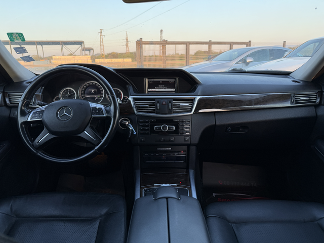 Mercedes-Benz E 220 D* 2015г.* PreFace* 225.000KM* Сервизна История* - автомобили, коли, обяви за нови и употребявани 11