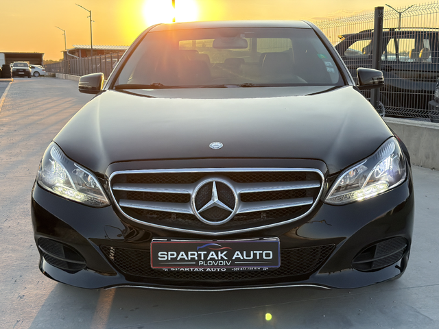 Mercedes-Benz E 220 D* 2015г.* PreFace* 225.000KM* Сервизна История* - автомобили, коли, обяви за нови и употребявани 1