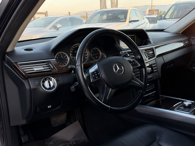 Mercedes-Benz E 220 D* 2015г.* PreFace* 225.000KM* Сервизна История* - автомобили, коли, обяви за нови и употребявани 7