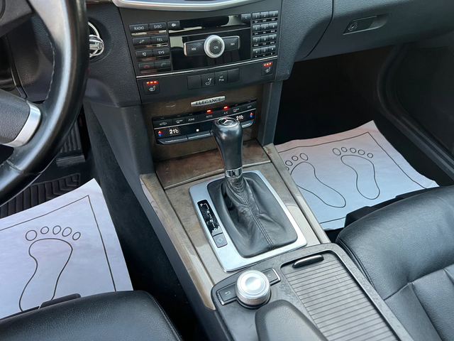 Mercedes-Benz E 250 2.2CDI- 204к.с./ Подгрев/ Парктроник/ ел. Седалки - автомобили, коли, обяви за нови и употребявани 14