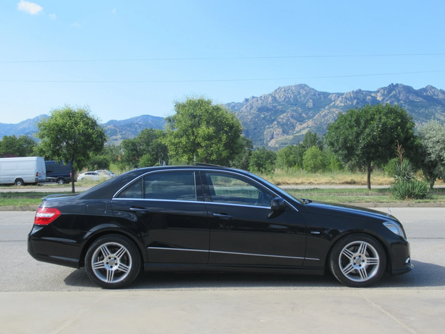 Mercedes-Benz E 250 CDI AMG 204ps * Keyless* Алкантара* Перфектен* - автомобили, коли, обяви за нови и употребявани 5