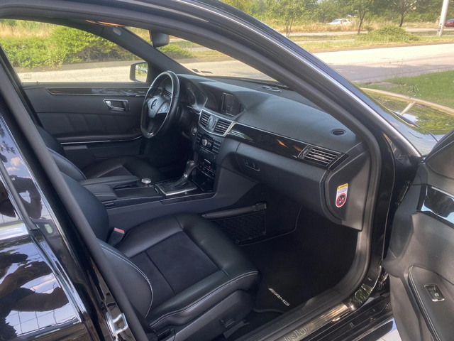 Mercedes-Benz E 250 CDI AMG 204ps * Keyless* Алкантара* Перфектен* - автомобили, коли, обяви за нови и употребявани 8