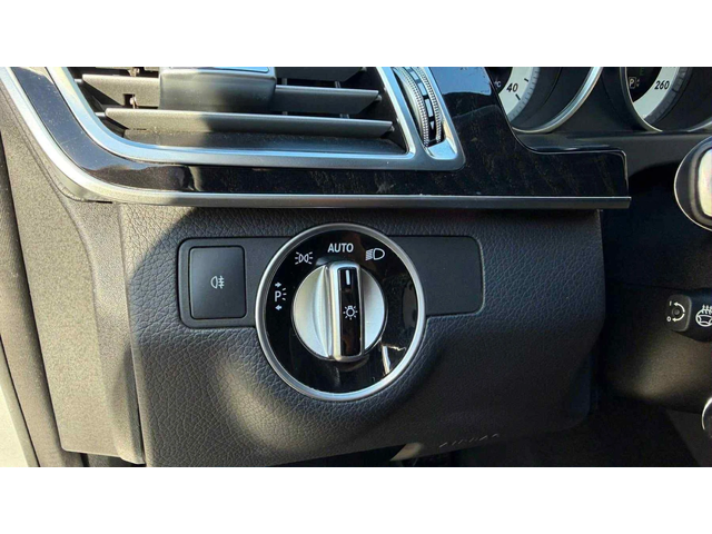 Mercedes-Benz E 250 4MATIC - автомобили, коли, обяви за нови и употребявани 11