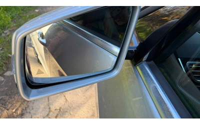 Mercedes-Benz E 250 4MATIC - автомобили, коли, обяви за нови и употребявани 9