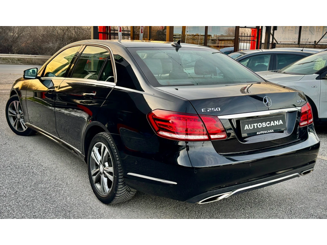 Mercedes-Benz E 250 Пълна сервизна история / 4Matic - автомобили, коли, обяви за нови и употребявани 4