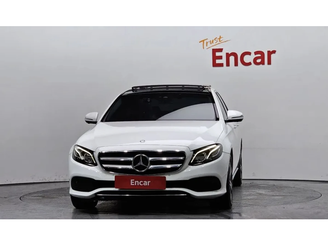 Mercedes-Benz E 250 ДИГИТАЛНО* ТАБЛО* 360КАМЕРА* LANE* ASSIST* - автомобили, коли, обяви за нови и употребявани 2